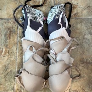 Victoria secret bras. 7 in group